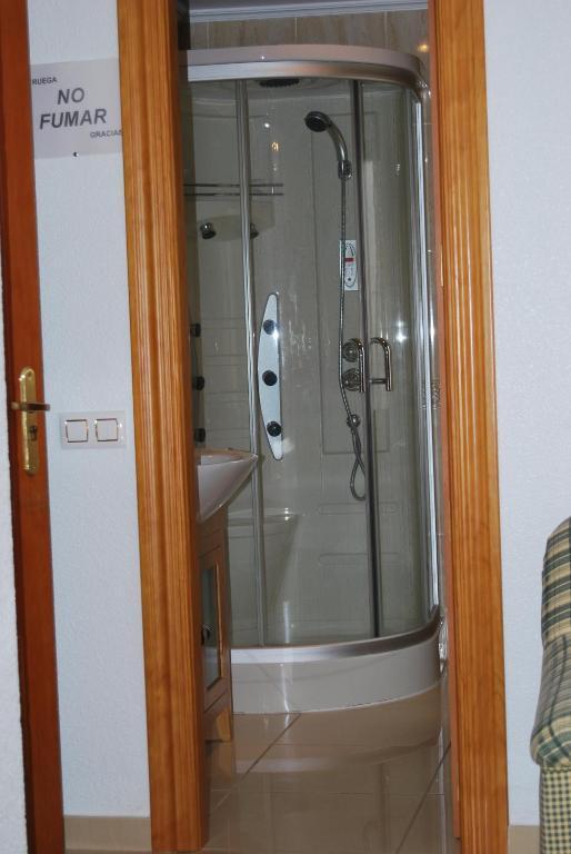 Hostal Cazalegas Rum bild