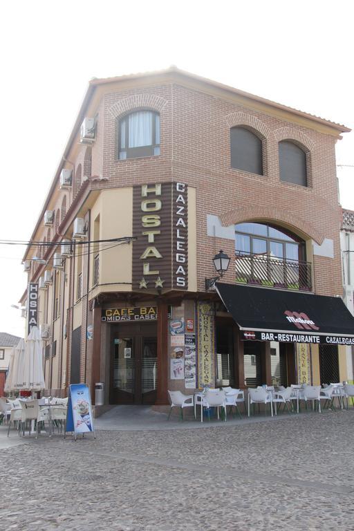 Hostal Cazalegas Exteriör bild
